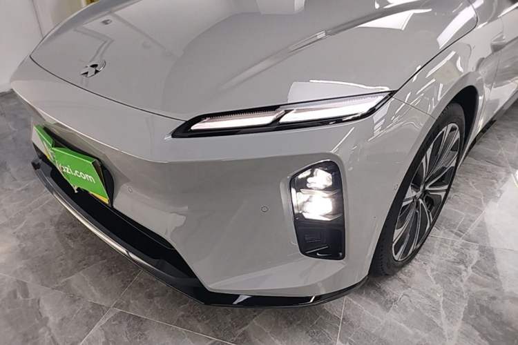 Used Nio ET5T 2025 75 kWh Touring Left Front Headlight