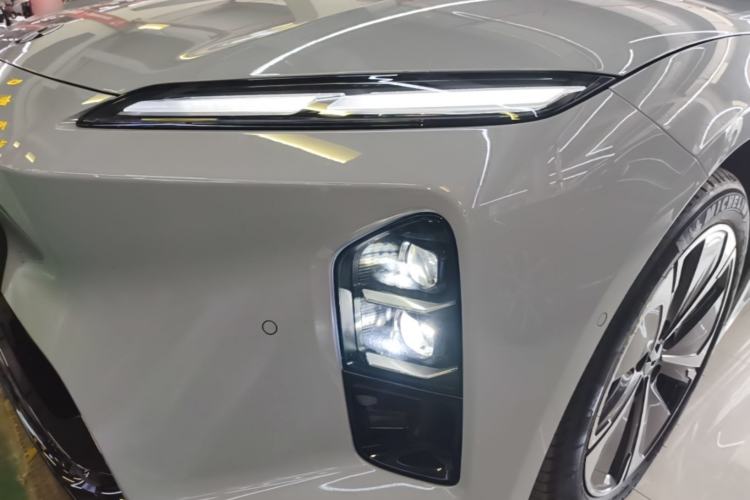 Used Nio ET5T 2025 75 kWh Touring Left Front Headlight