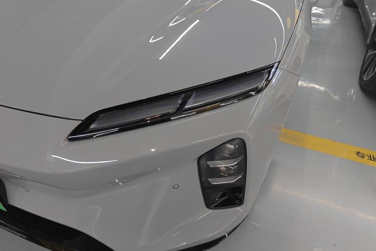Used Nio ET5T 2025 75 kWh Touring Left Front Headlight