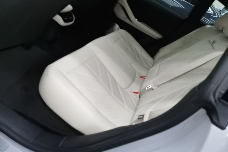 Used Nio ET5T 2025 75 kWh Touring Left Rear Seat