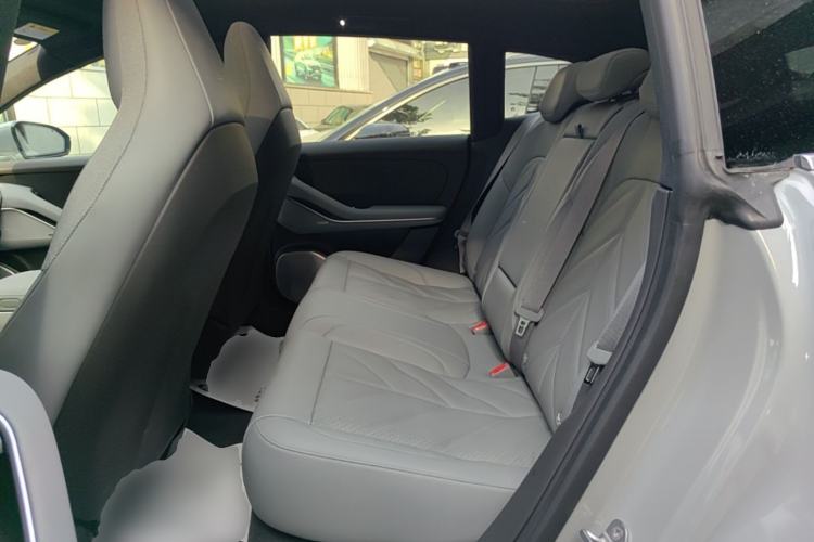 Used Nio ET5T 2025 75 kWh Touring Left Rear Seat