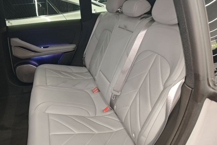 Used Nio ET5T 2025 75 kWh Touring Left Rear Seat