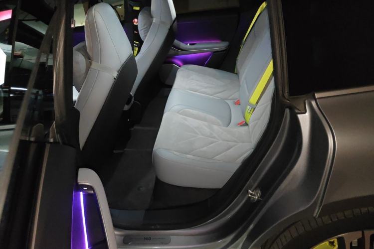 Used Nio ET5T 2025 75 kWh Touring Left Rear Seat