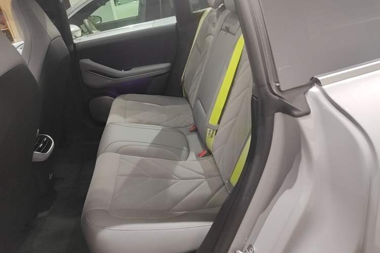 Used Nio ET5T 2025 Model Champion Commemorative Edition, 100kWh Touring Left Rear Seat