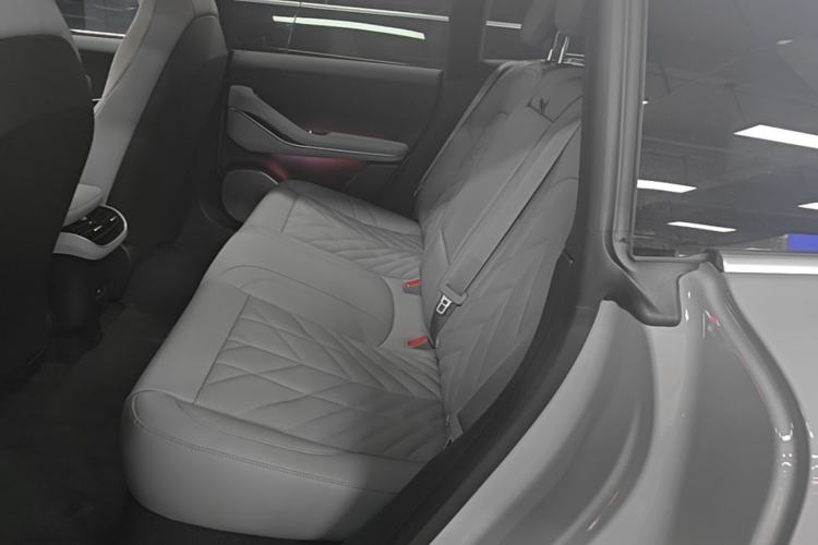 Used Nio ET5T 2025 75 kWh Touring Left Rear Seat