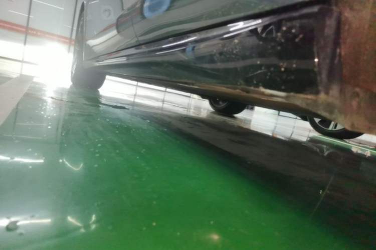 Used Nio ET5T 2025 75 kWh Touring Left Side Sill
