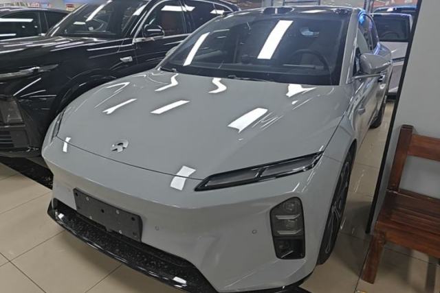 Used Nio ET5T 2025 75 kWh Touring