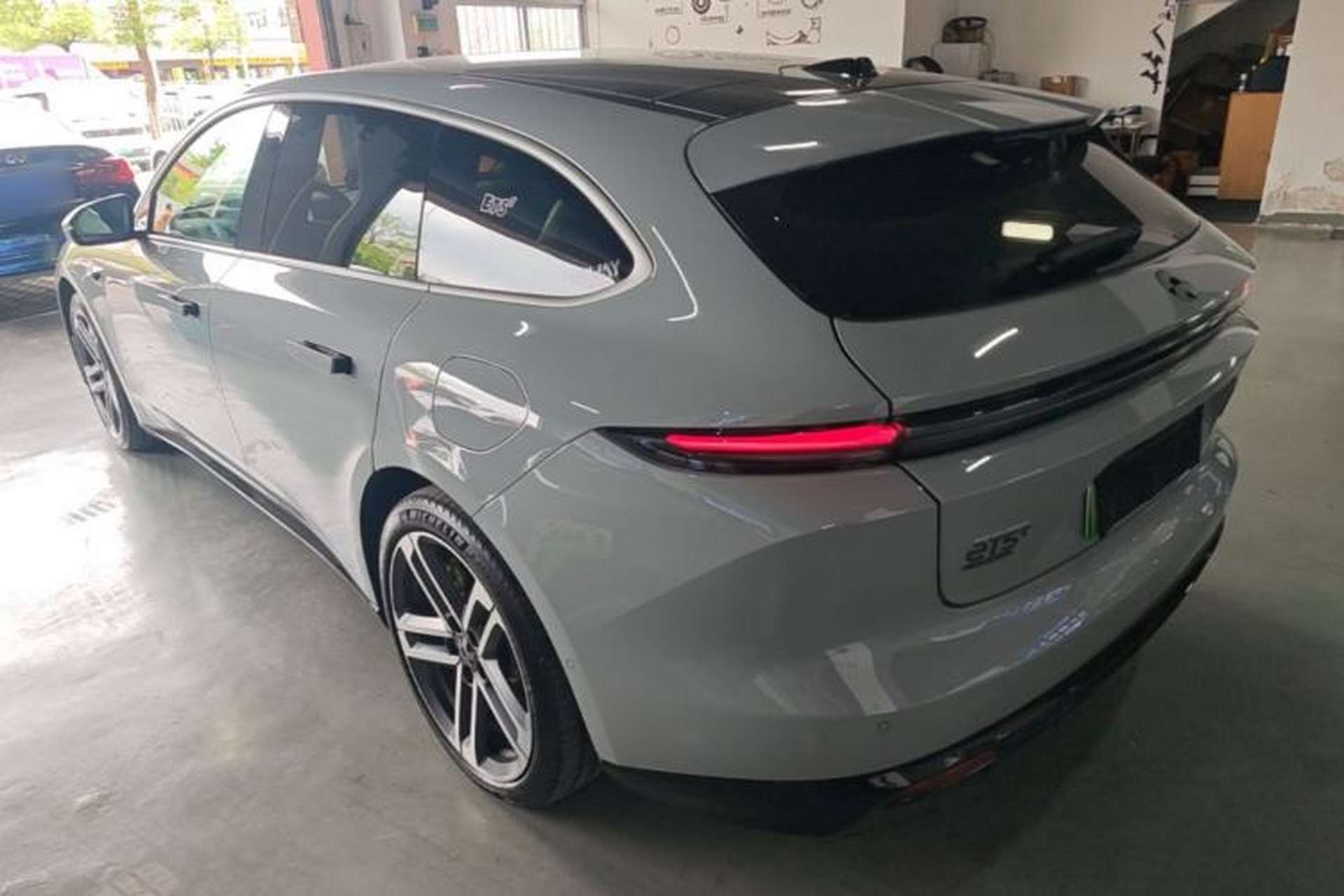 Used Nio ET5T 2025 Model Champion Commemorative Edition, 75kWh Touring Rear Left 45 Deg