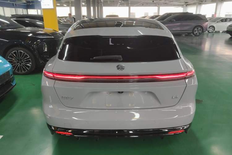Used Nio ET5T 2025 75 kWh Touring Rear