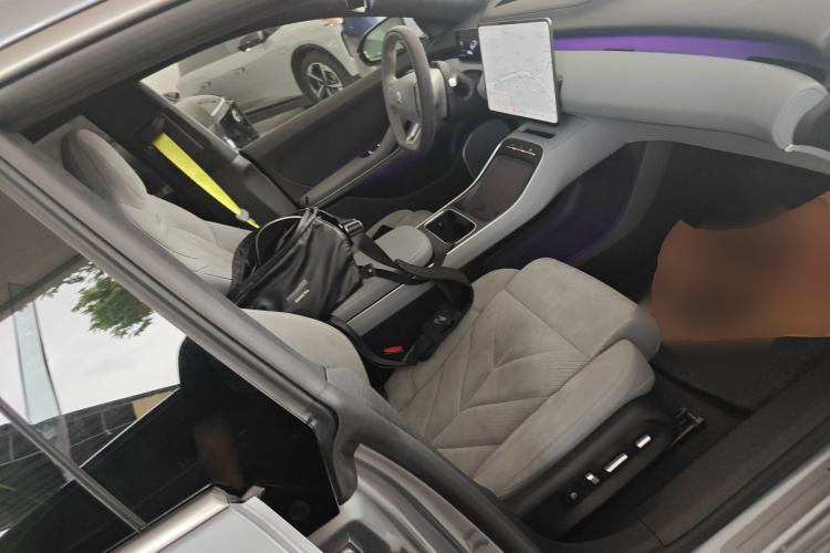 Used Nio ET5T 2025 Model Champion Commemorative Edition, 75kWh Touring Right Front Seat