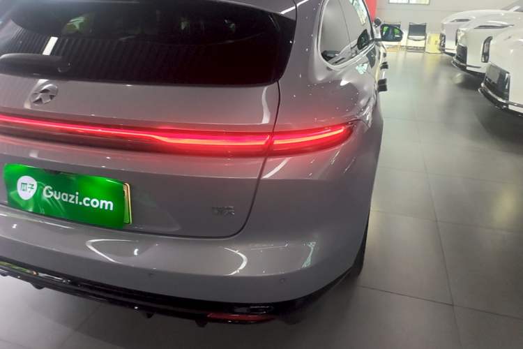 Used Nio ET5T 2025 75 kWh Touring Right Rear Taillight
