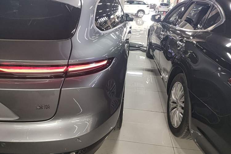 Used Nio ET5T 2025 75 kWh Touring Right Rear Taillight