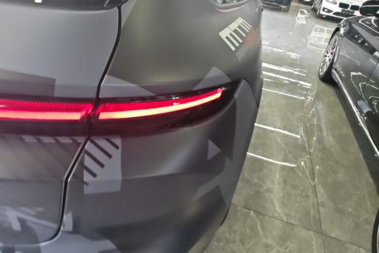 Used Nio ET5T 2025 75 kWh Touring Right Rear Taillight