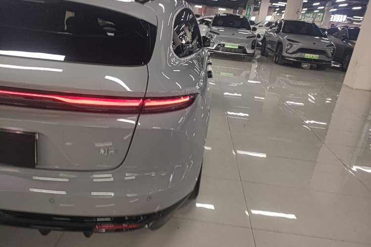Used Nio ET5T 2025 75 kWh Touring Right Rear Taillight