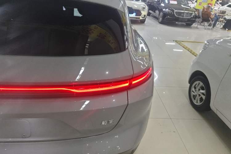 Used Nio ET5T 2025 75 kWh Touring Right Rear Taillight
