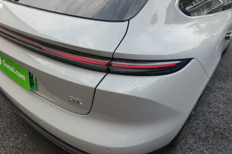 Used Nio ET5T 2025 75 kWh Touring Right Rear Taillight
