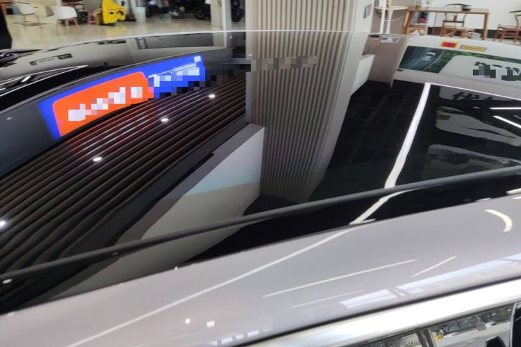 Used Nio ET5T 2025 75 kWh Touring Roof