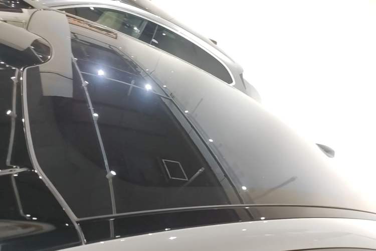 Used Nio ET5T 2025 Model Champion Commemorative Edition, 100kWh Touring Roof