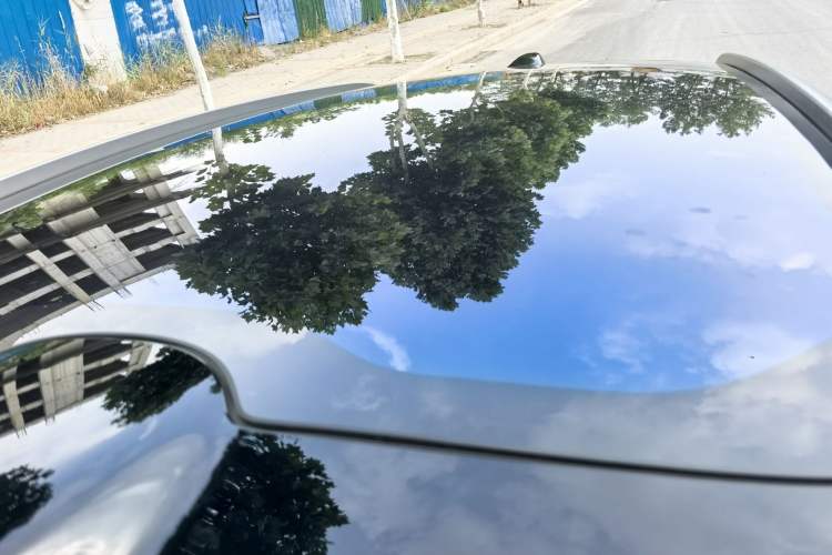 Used Nio ET5T 2025 75 kWh Touring Roof