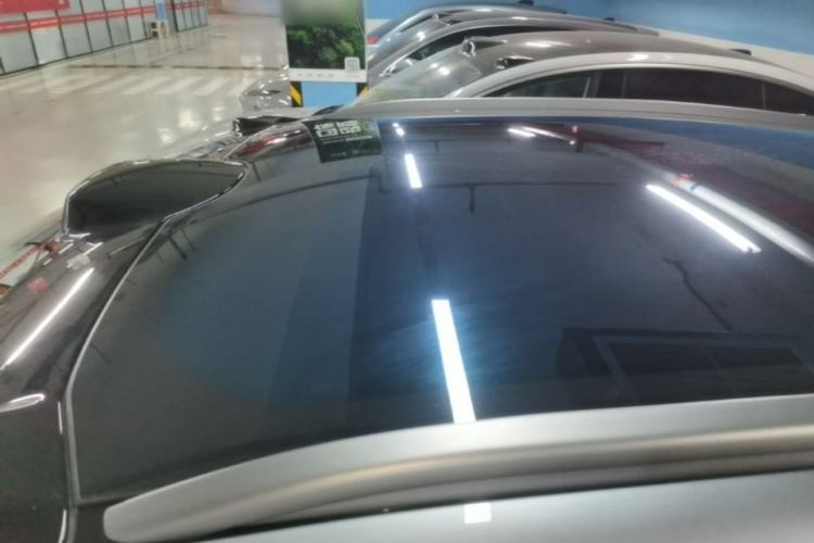 Used Nio ET5T 2025 75 kWh Touring Roof