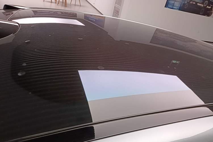 Used Nio ET5T 2025 75 kWh Touring Roof