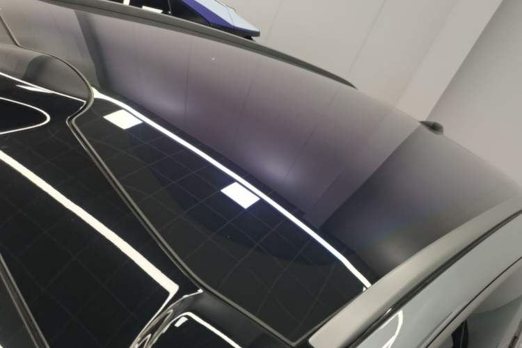 Used Nio ET5T 2025 75 kWh Touring Roof