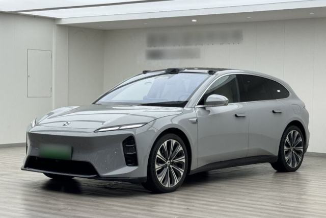 Used Nio ET5T 2025 75 kWh Touring