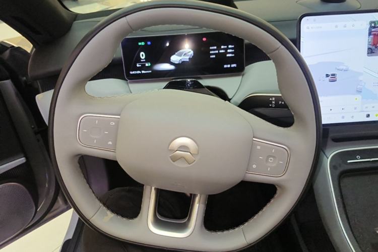 Used Nio ET5T 2025 75 kWh Touring Steering Wheel