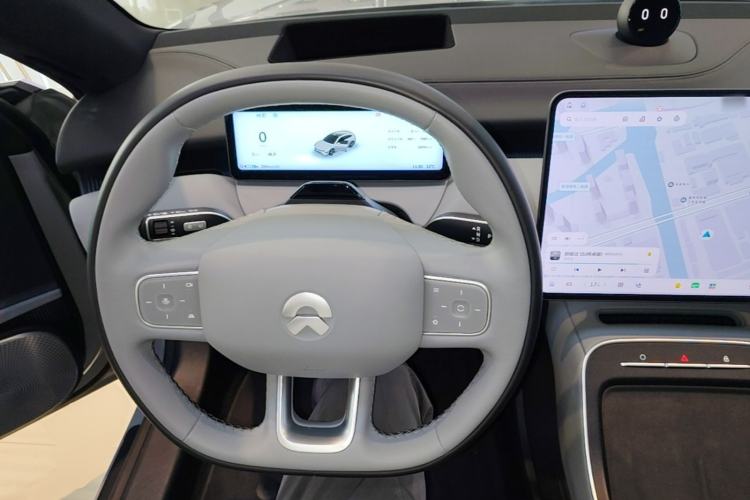 Used Nio ET5T 2025 75 kWh Touring Steering Wheel