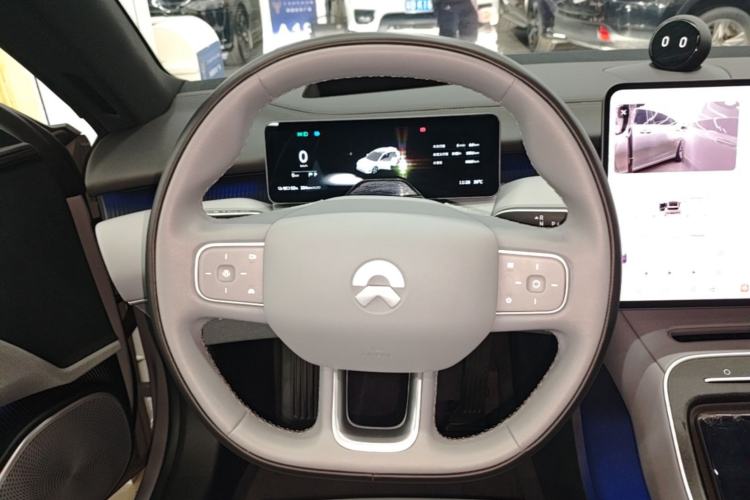 Used Nio ET5T 2025 75 kWh Touring Steering Wheel