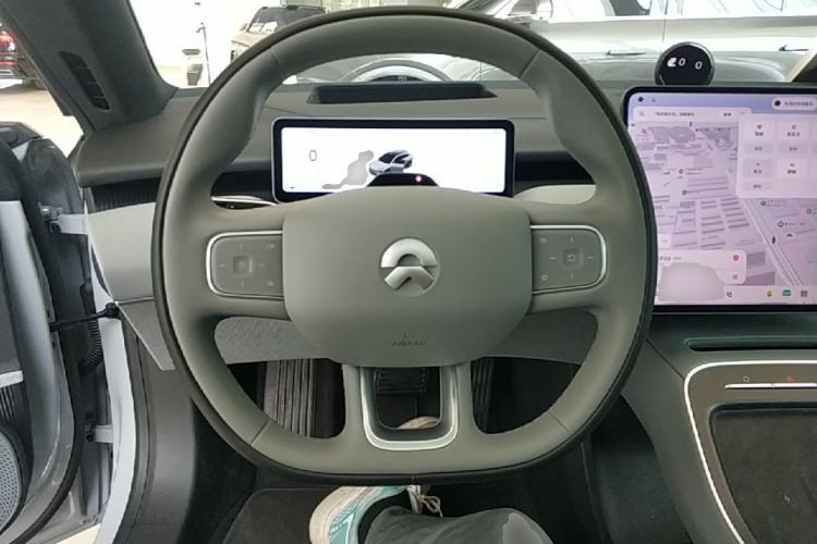 Used Nio ET5T 2025 75 kWh Touring Steering Wheel