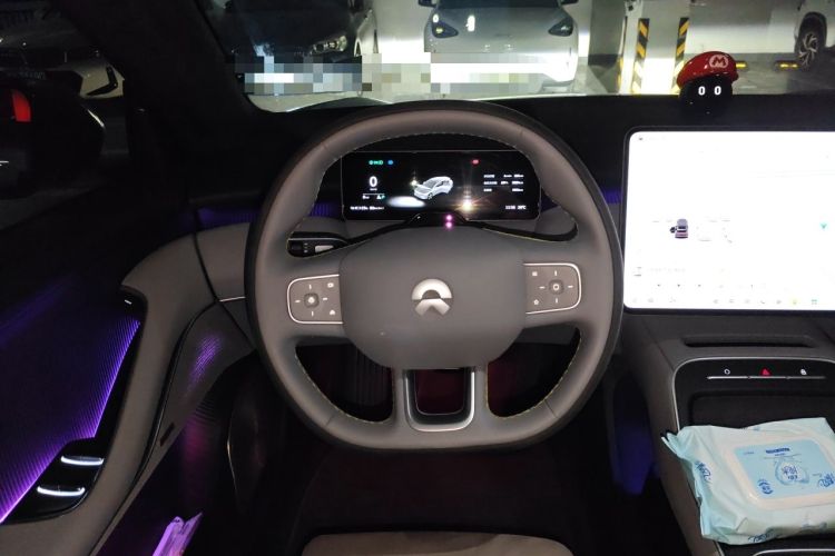 Used Nio ET5T 2025 75 kWh Touring Steering Wheel