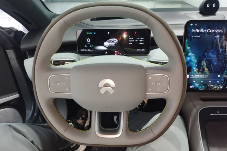 Used Nio ET5T 2025 Model Champion Commemorative Edition, 75kWh Touring Steering Wheel