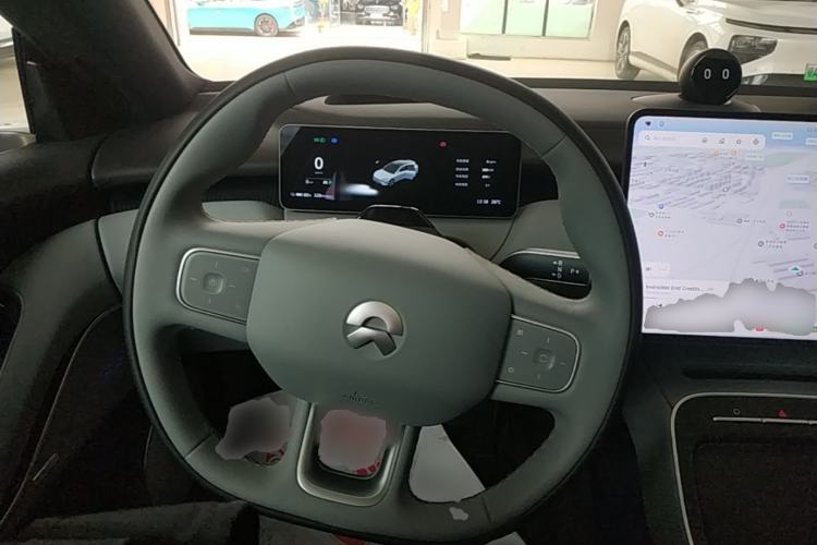 Used Nio ET5T 2025 75 kWh Touring Steering Wheel
