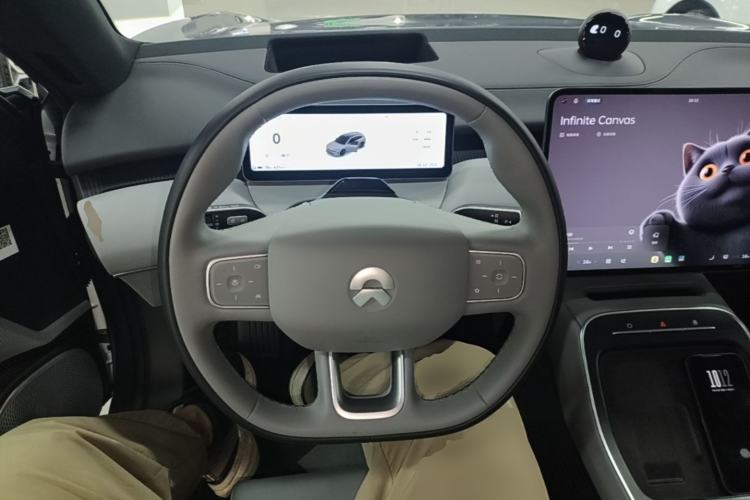 Used Nio ET5T 2025 75 kWh Touring Steering Wheel