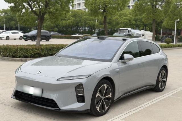 Used Nio ET5T 2025 75 kWh Touring