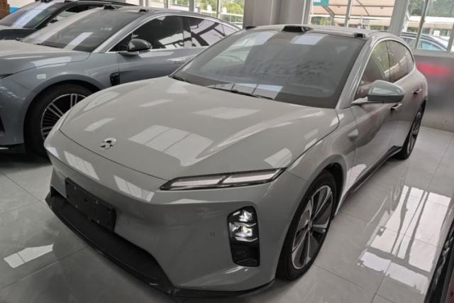 Used Nio ET5T 2025 75 kWh Touring