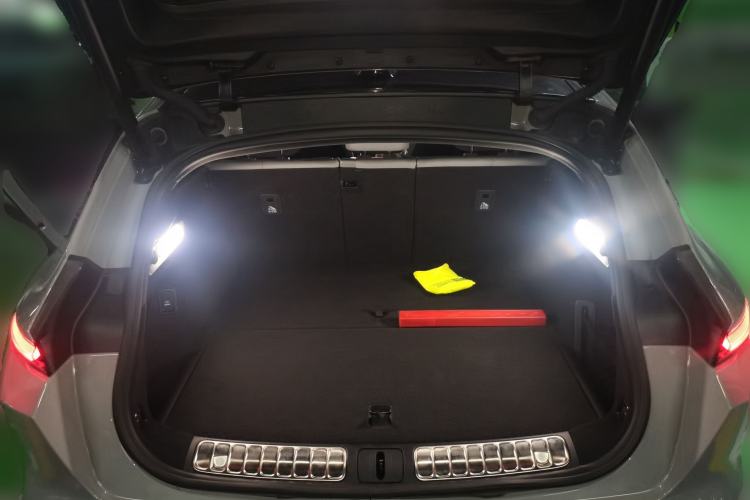Used Nio ET5T 2025 75 kWh Touring Trunk