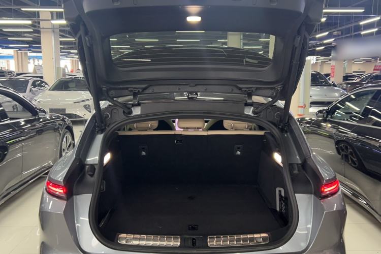 Used Nio ET5T 2025 75 kWh Touring Trunk