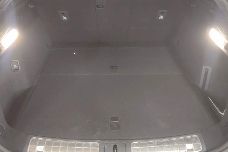 Used Nio ET5T 2025 75 kWh Touring Trunk