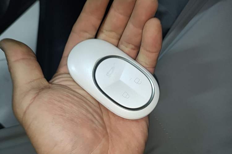 Used Nio ET5T 2025 75 kWh Touring Vehicle Key