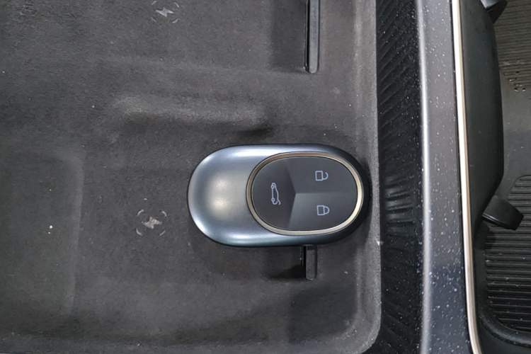 Used Nio ET5T 2025 75 kWh Touring Vehicle Key