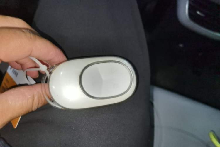 Used Nio ET5T 2025 75 kWh Touring Vehicle Key