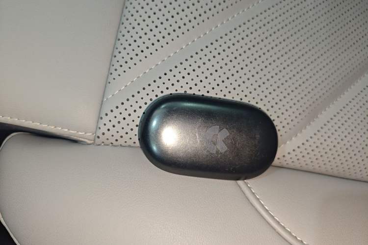 Used Nio ET5T 2025 75 kWh Touring Vehicle Key
