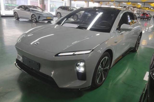 Used Nio ET5T 2025 75 kWh Touring