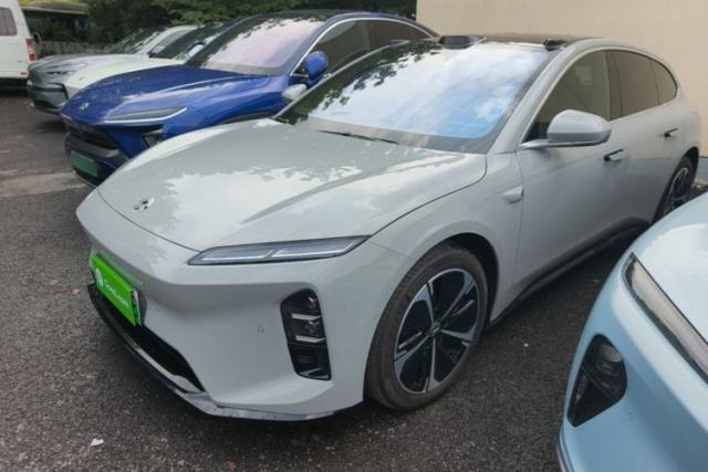 Used Nio ET5T 2025 75 kWh Touring