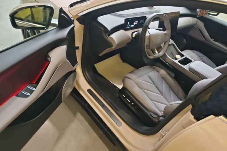 Used Nio ET5T 2025 75 kWh Touring Driver Seat