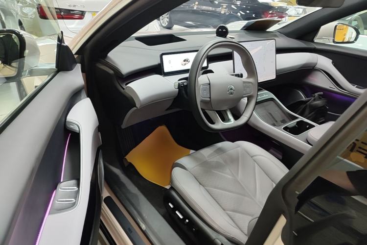 Used Nio ET5T 2025 75 kWh Touring Driver Seat