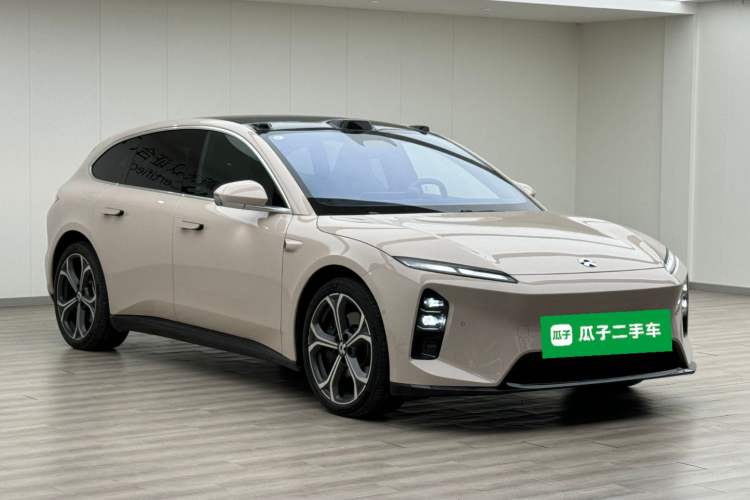 Used Nio ET5T 2025 75 kWh Touring Exterior 1