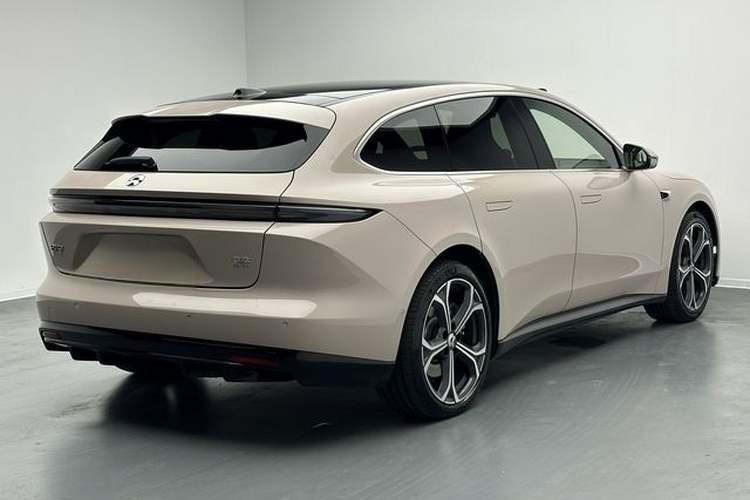 Used Nio ET5T 2025 75 kWh Touring Exterior 5